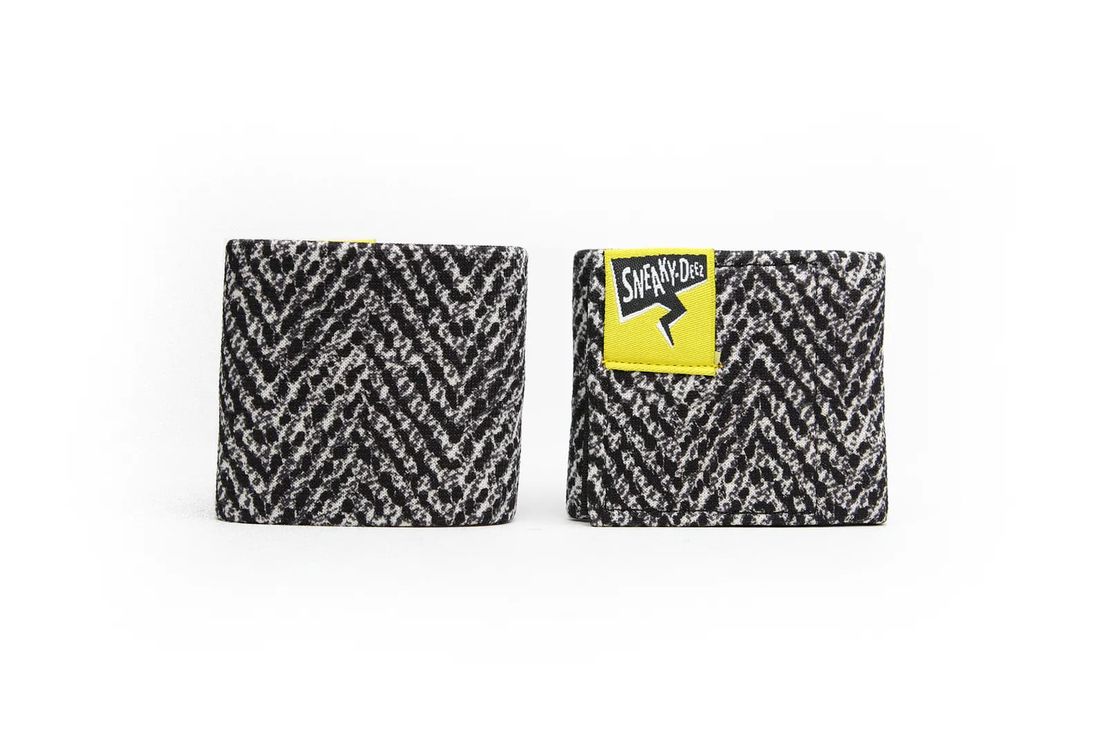 Tweed β image 1